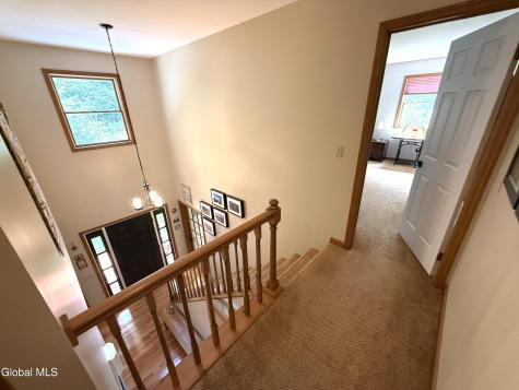 23 Holloway Lane Averill Park NY 12018