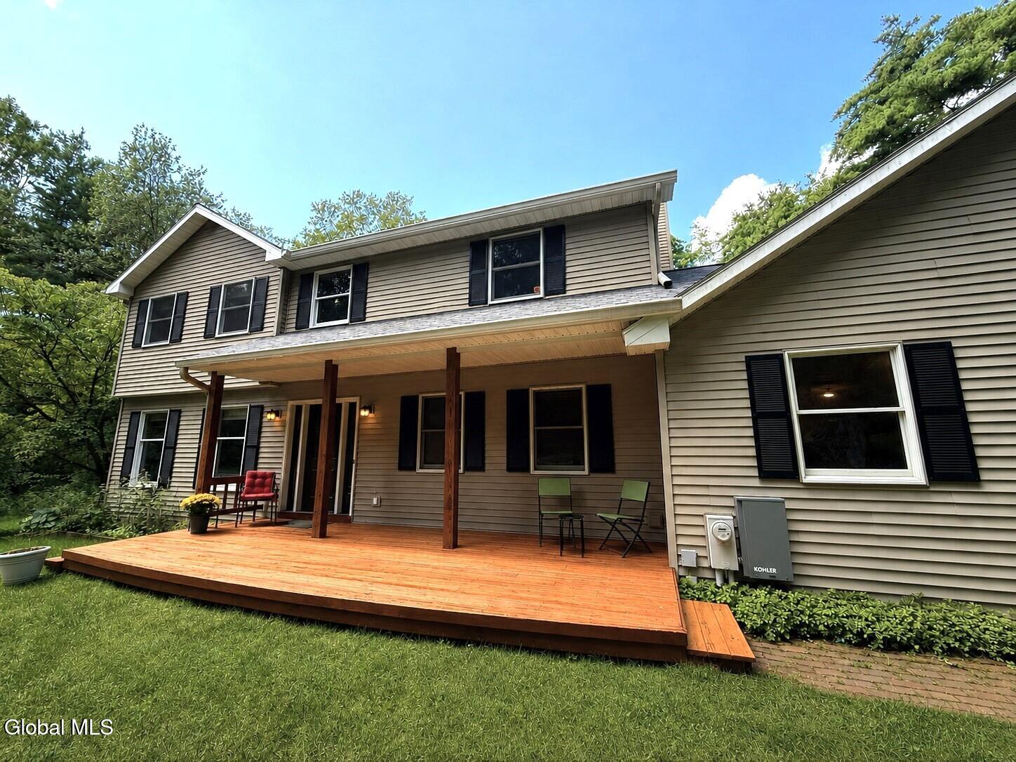 23 Holloway Lane Averill Park NY 12018