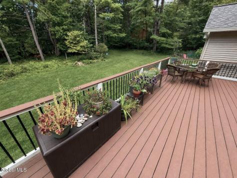 23 Holloway Lane Averill Park NY 12018
