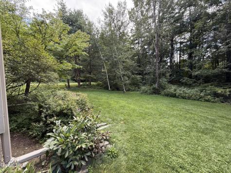 23 Holloway Lane Averill Park NY 12018