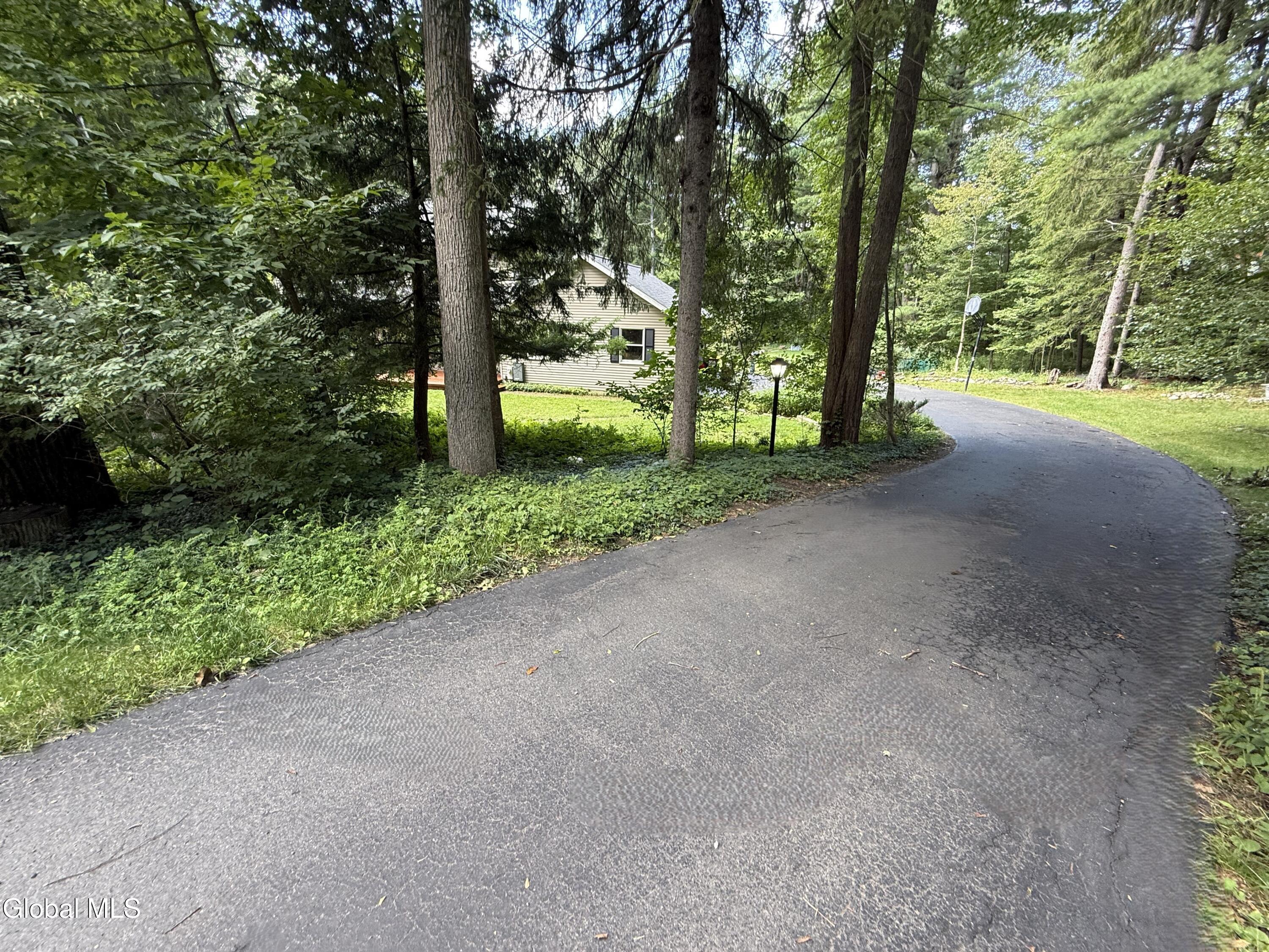 23 Holloway Lane Averill Park NY 12018