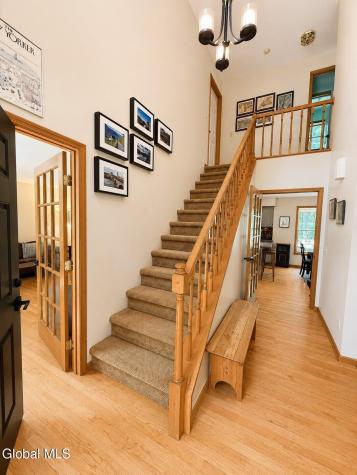 23 Holloway Lane Averill Park NY 12018