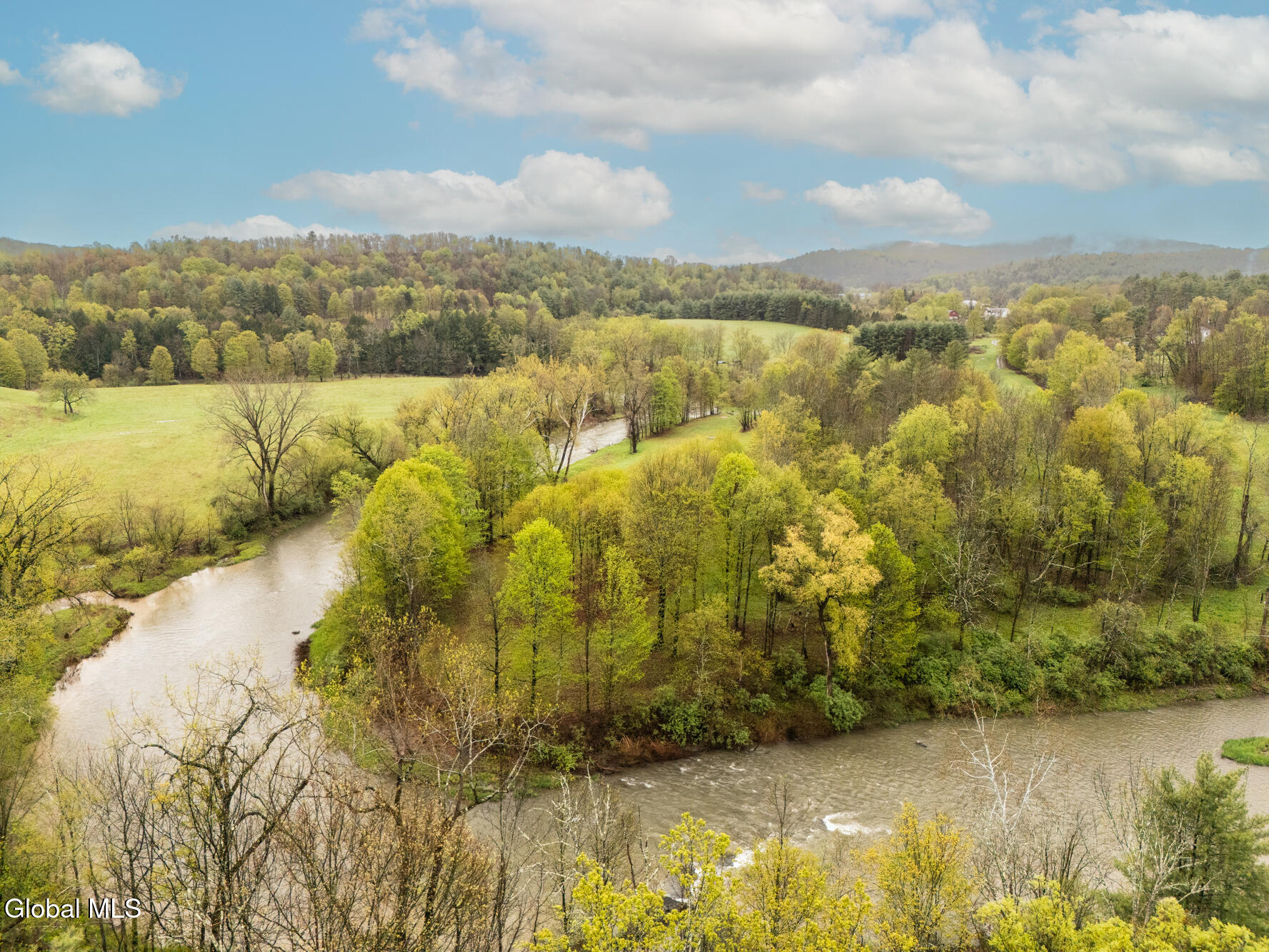 15 Middleton Road Granville NY 12832