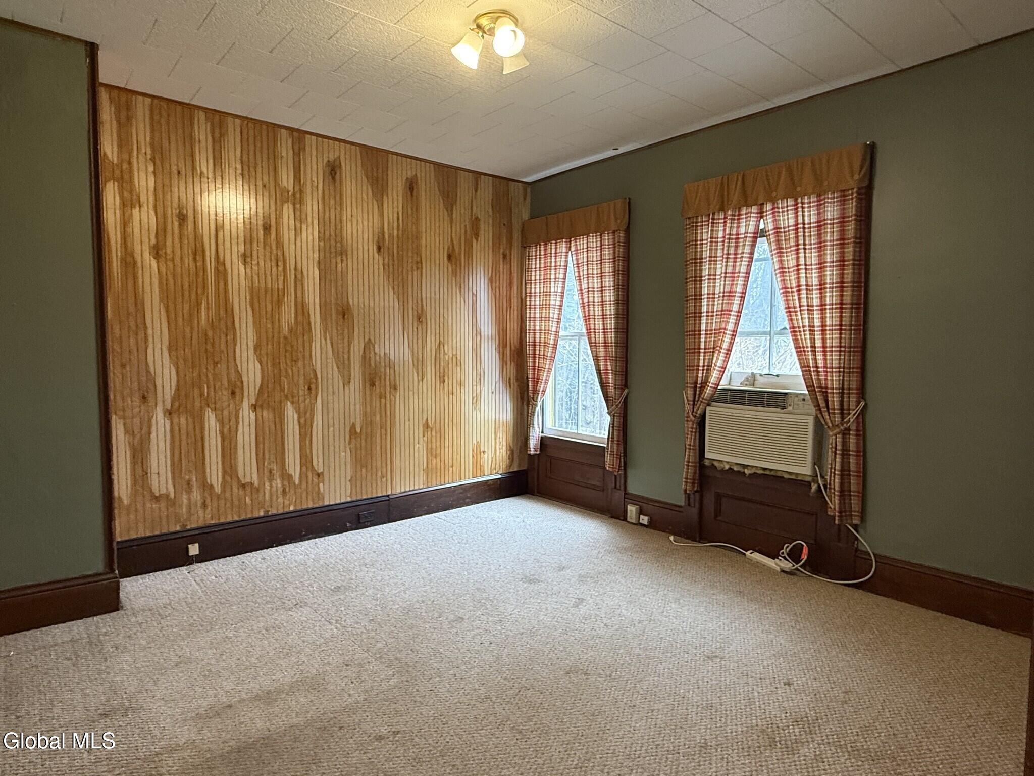 115 Oak Street Corinth NY 12822