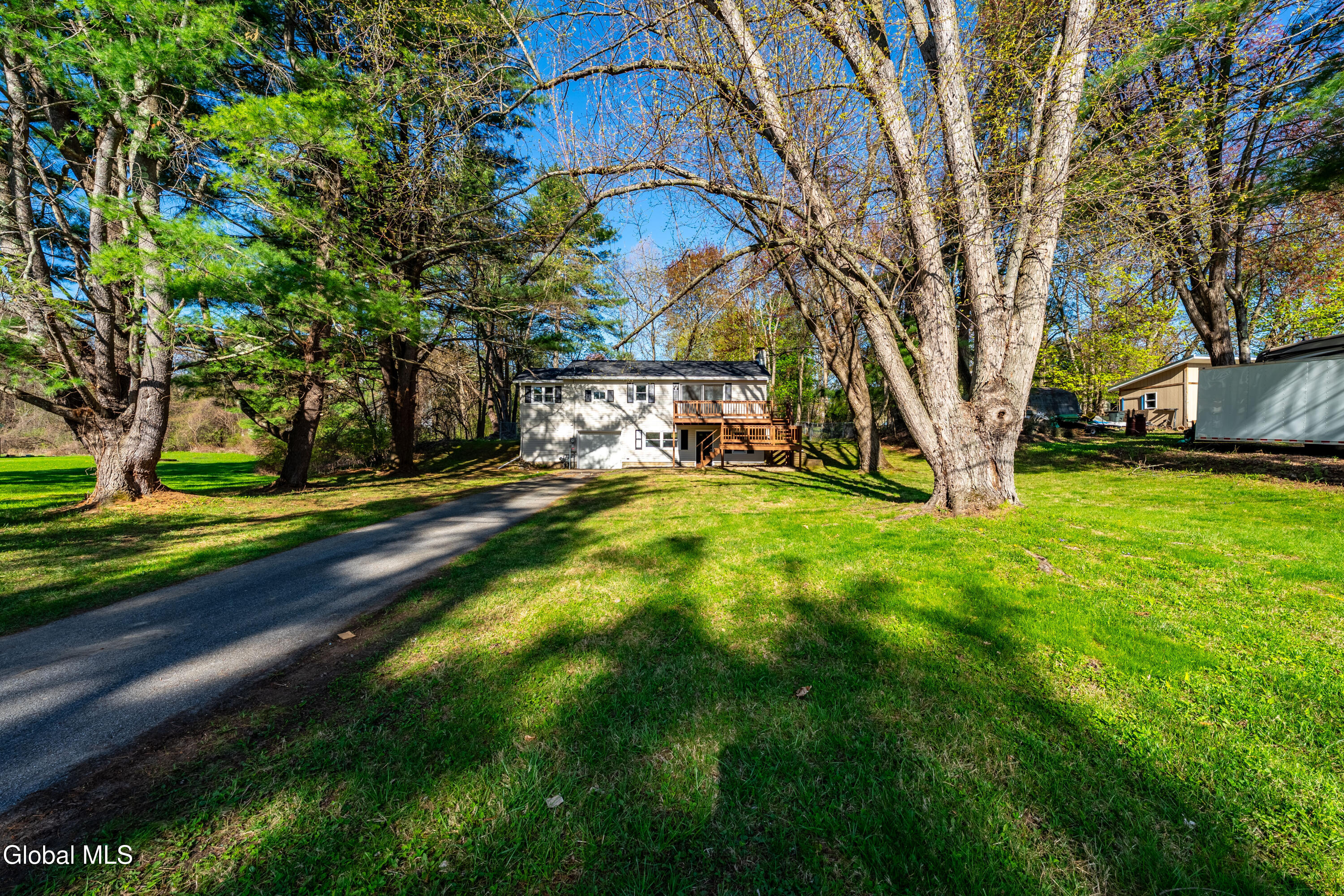 32 Nolan Road Ballston Lake NY 12019