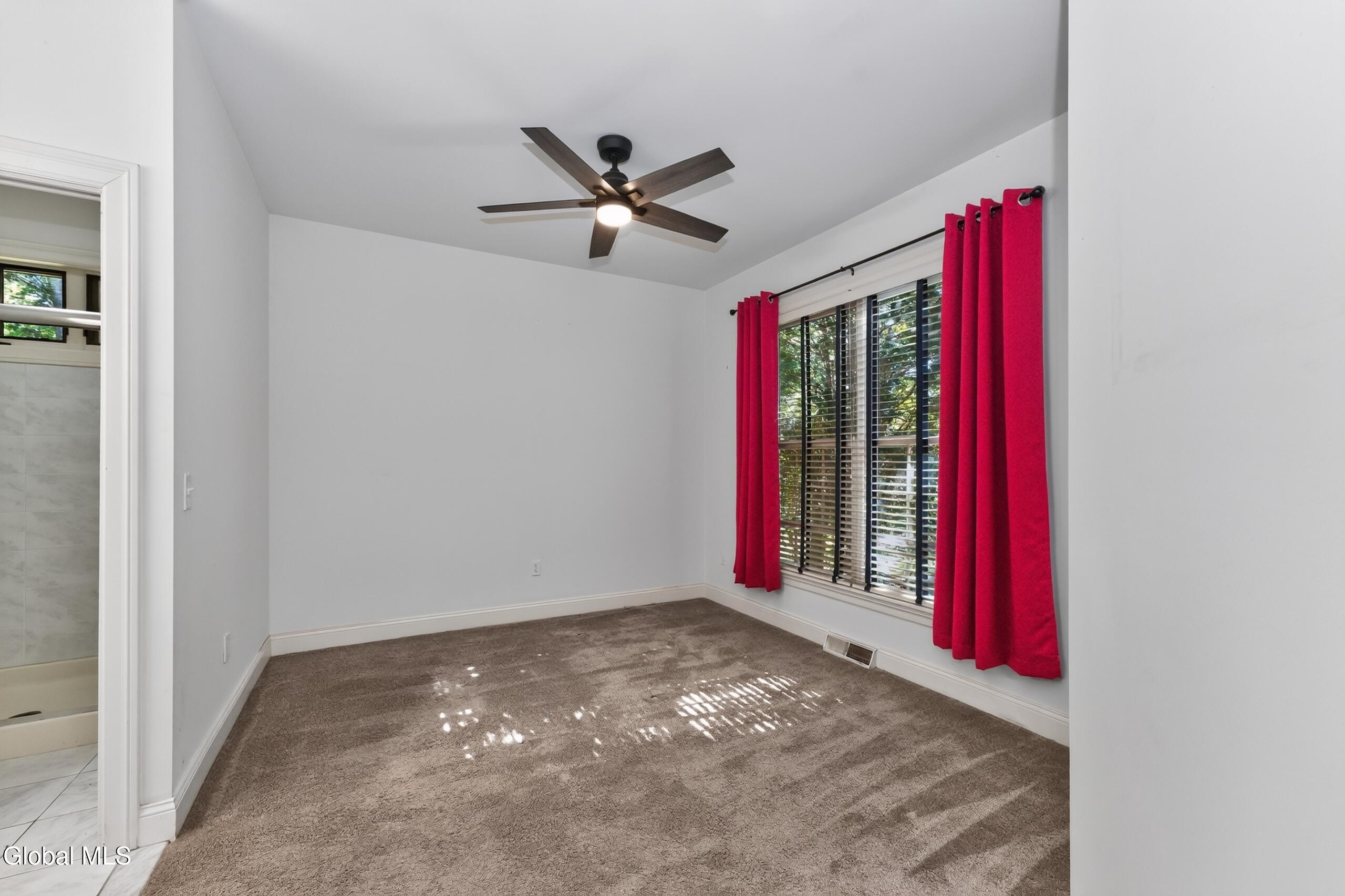 31 Briarhurst Drive Gansevoort NY 12831