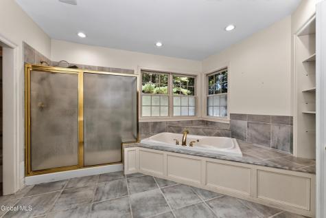 31 Briarhurst Drive Gansevoort NY 12831