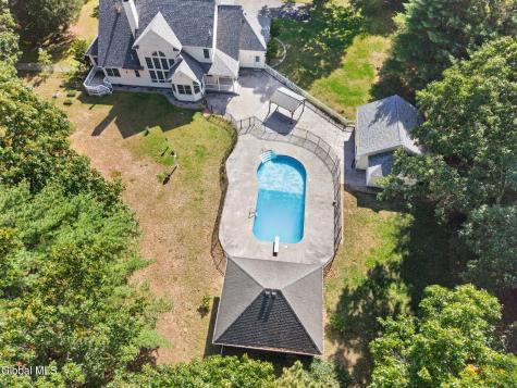 31 Briarhurst Drive Gansevoort NY 12831