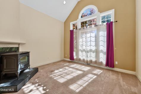 31 Briarhurst Drive Gansevoort NY 12831