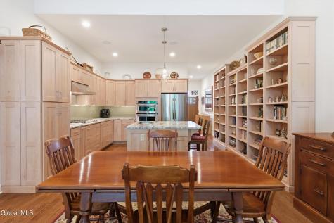 11B Macoun Drive Clifton Park NY 12065