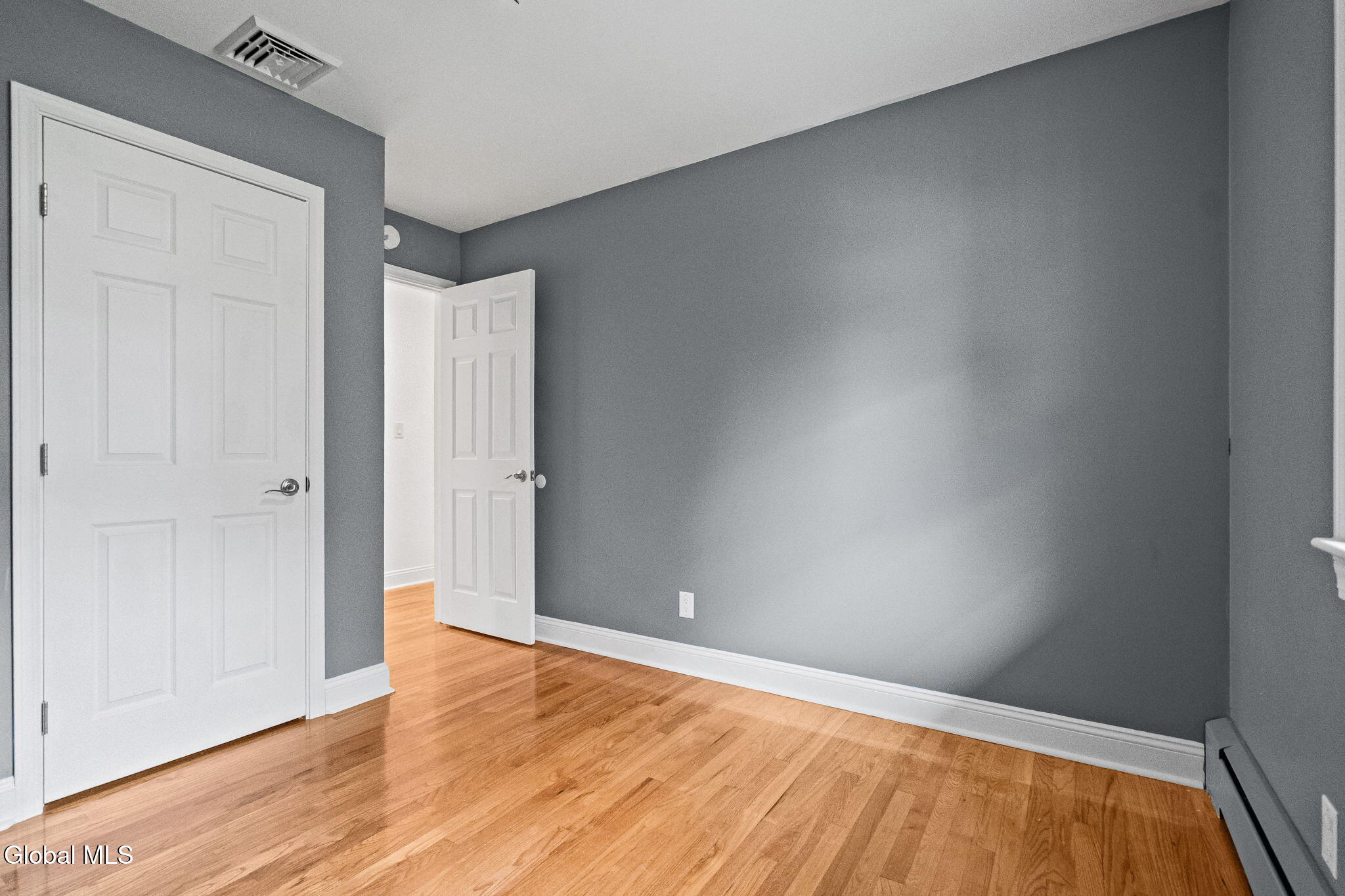 21 Hoefer Street Latham NY 12110