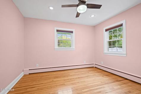 21 Hoefer Street Latham NY 12110