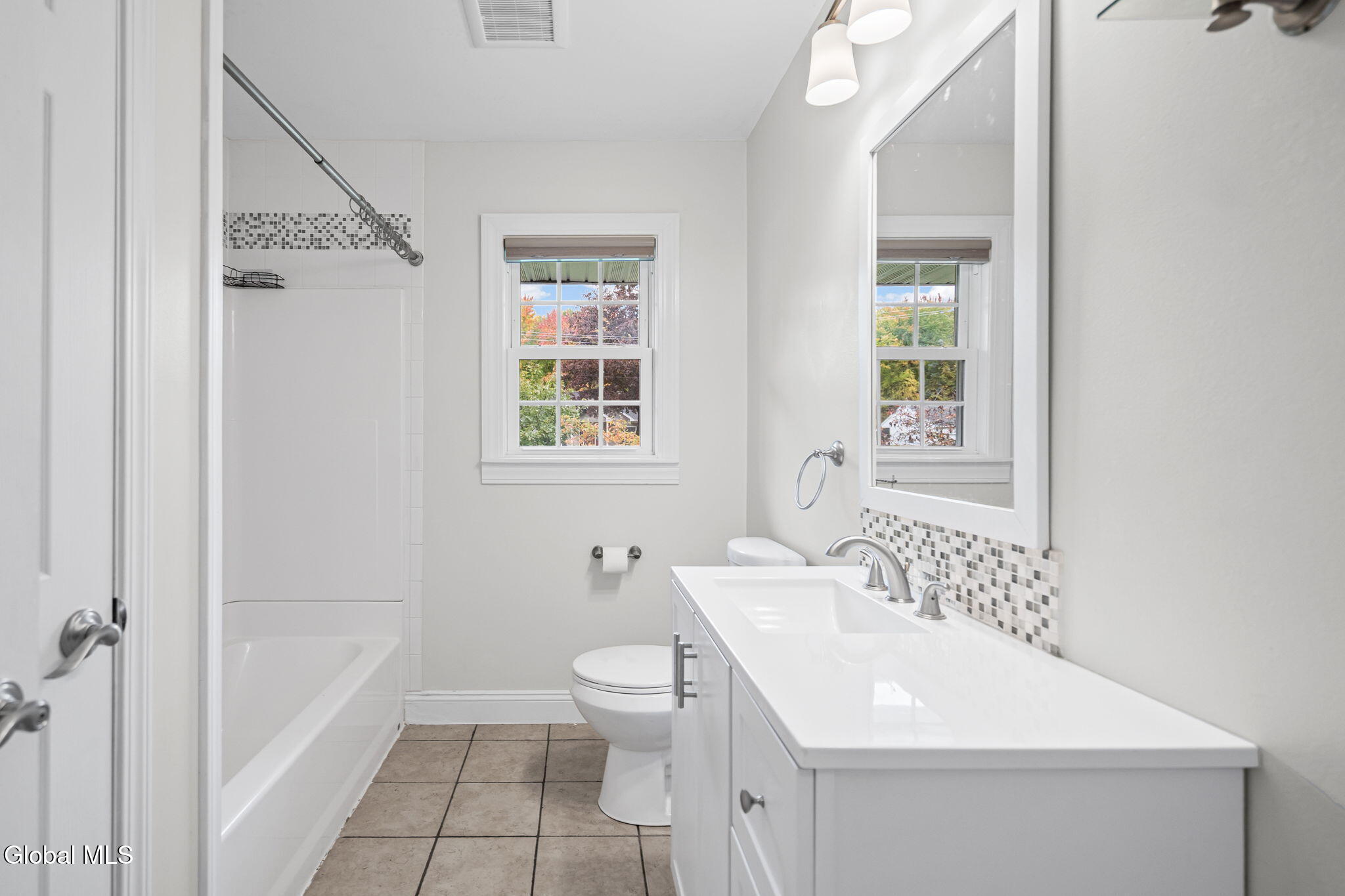 21 Hoefer Street Latham NY 12110