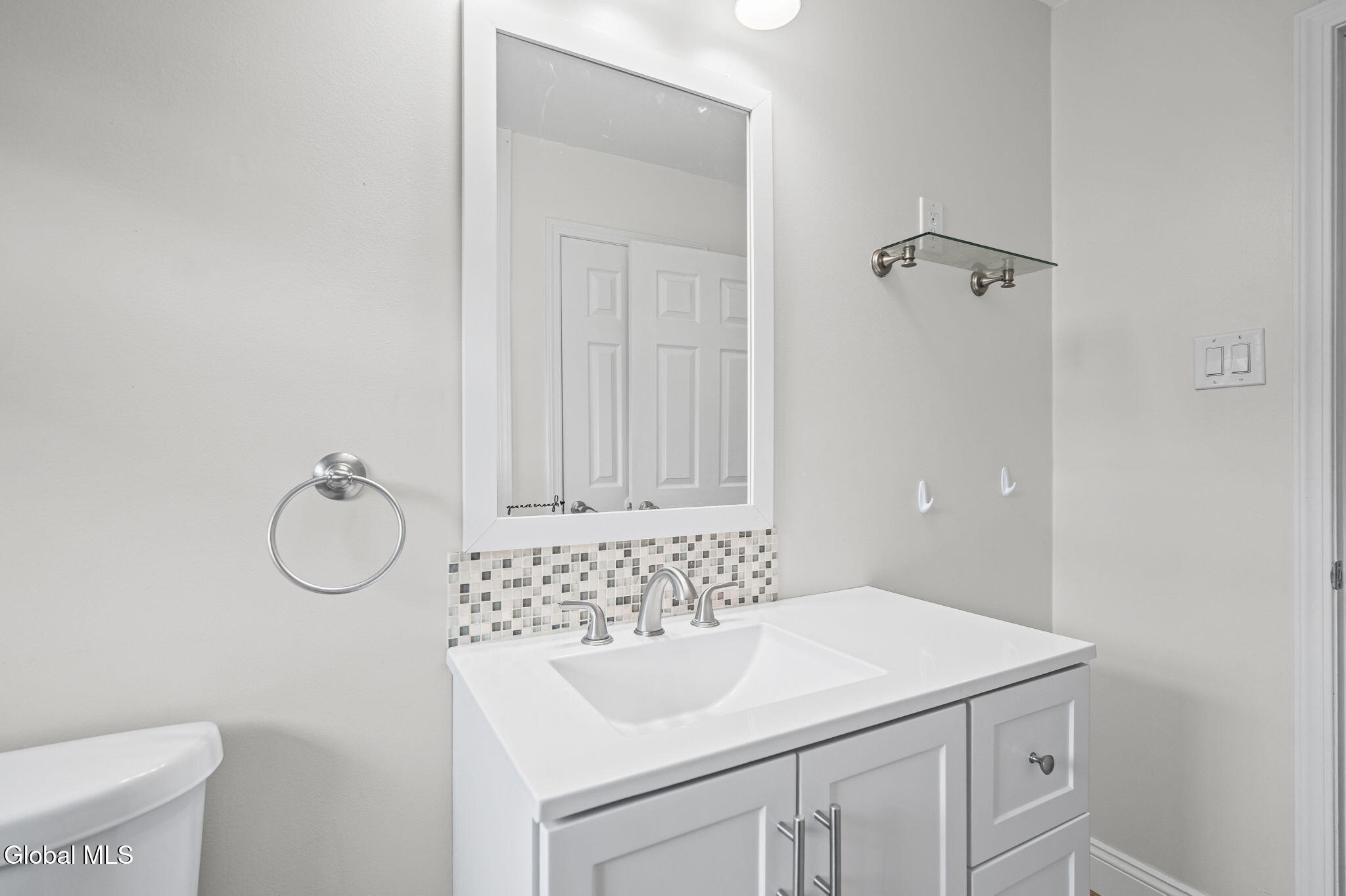 21 Hoefer Street Latham NY 12110