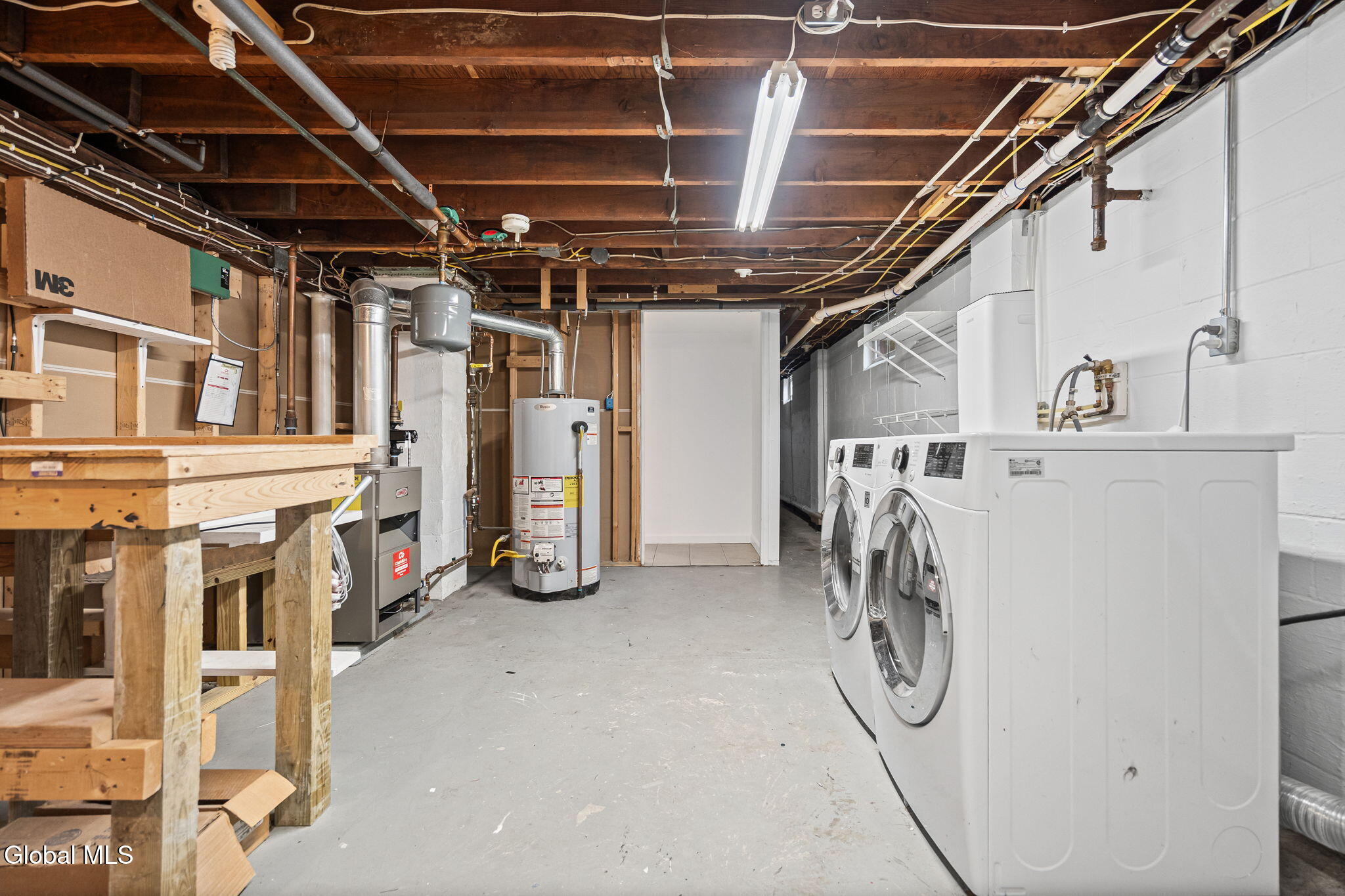 21 Hoefer Street Latham NY 12110