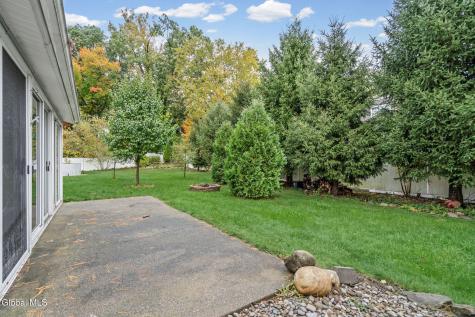 21 Hoefer Street Latham NY 12110