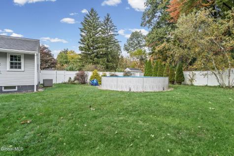 21 Hoefer Street Latham NY 12110