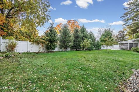 21 Hoefer Street Latham NY 12110