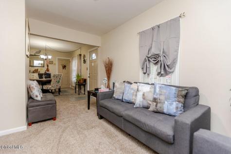 68 Fox Avenue Schenectady NY 12304