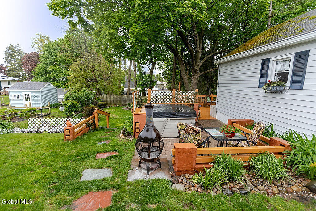 68 Fox Avenue Schenectady NY 12304