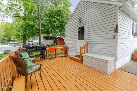68 Fox Avenue Schenectady NY 12304