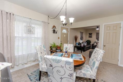 68 Fox Avenue Schenectady NY 12304