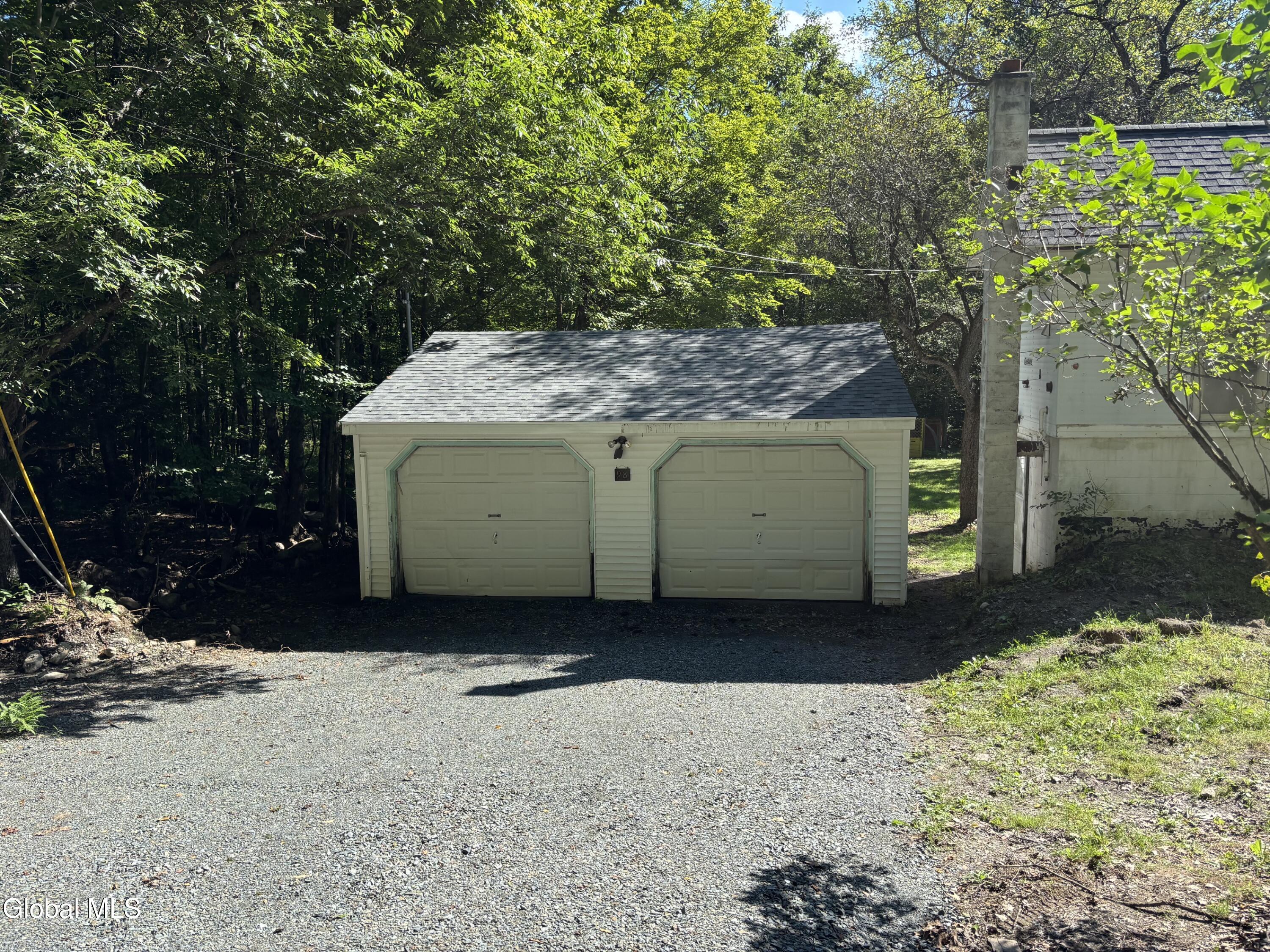 98 Red Pond Road Petersburgh NY 12138