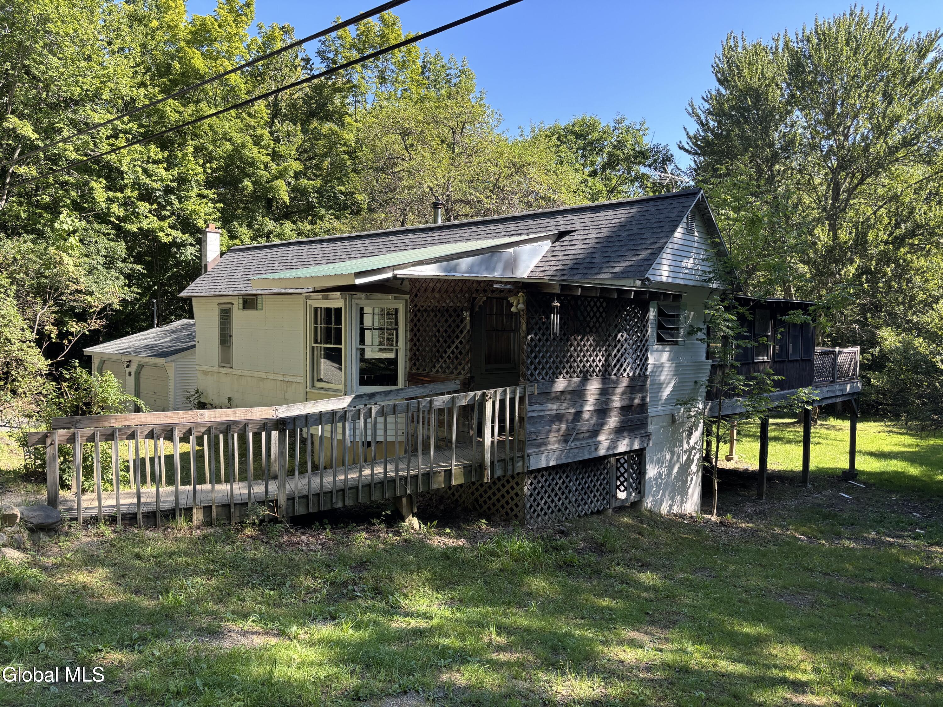 98 Red Pond Road Petersburgh NY 12138