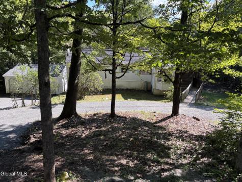98 Red Pond Road Petersburgh NY 12138