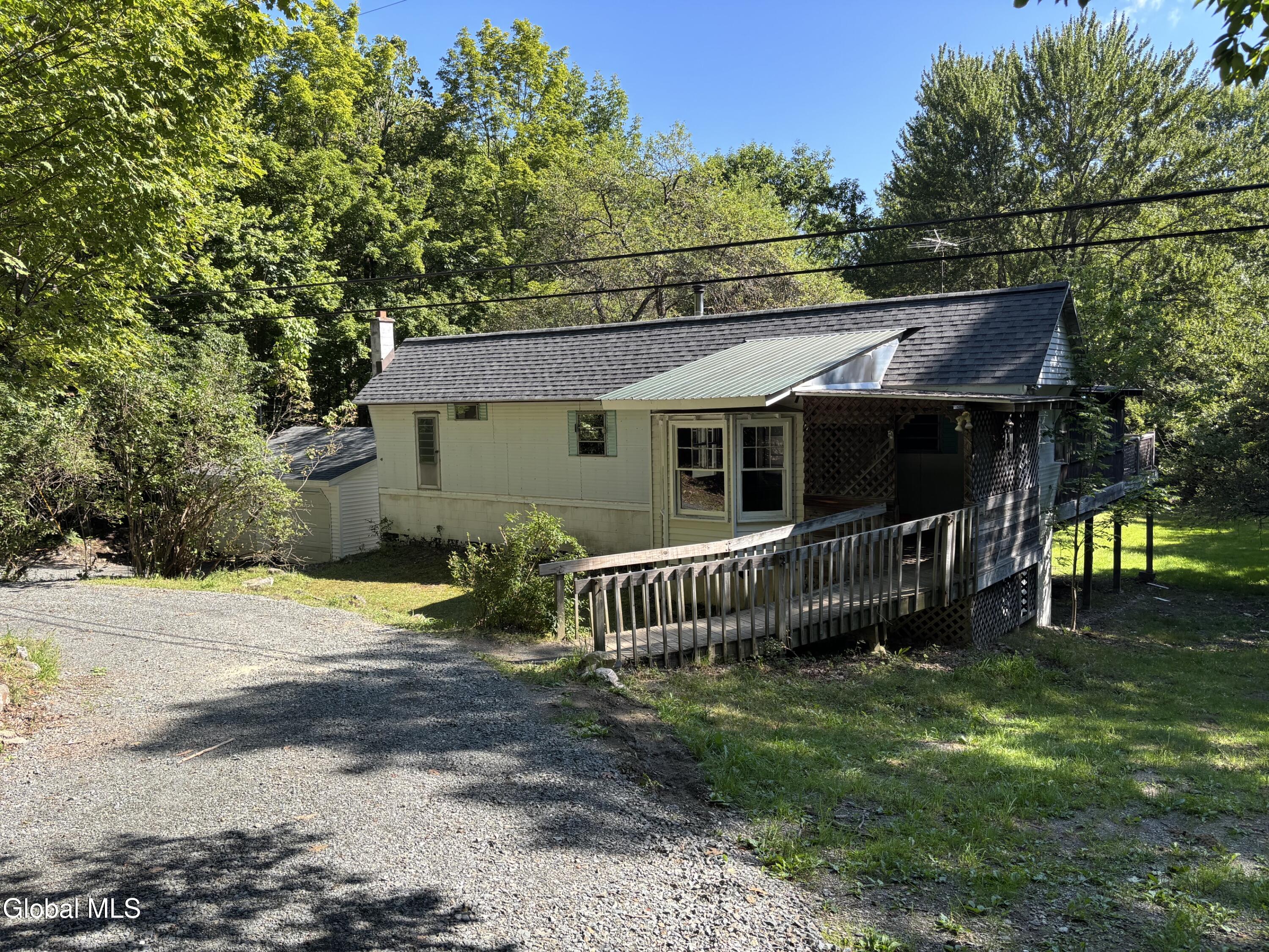98 Red Pond Road Petersburgh NY 12138