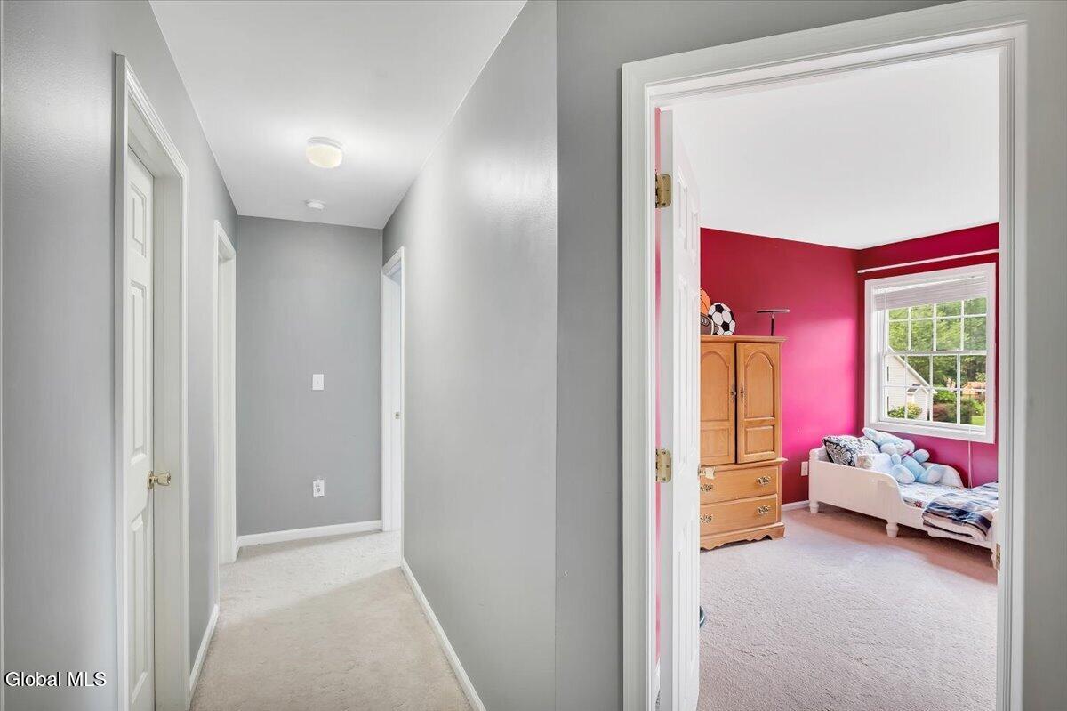 22 Domenico Drive Glenmont NY 12077