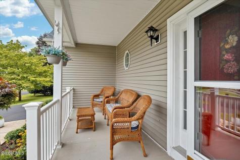 22 Domenico Drive Glenmont NY 12077