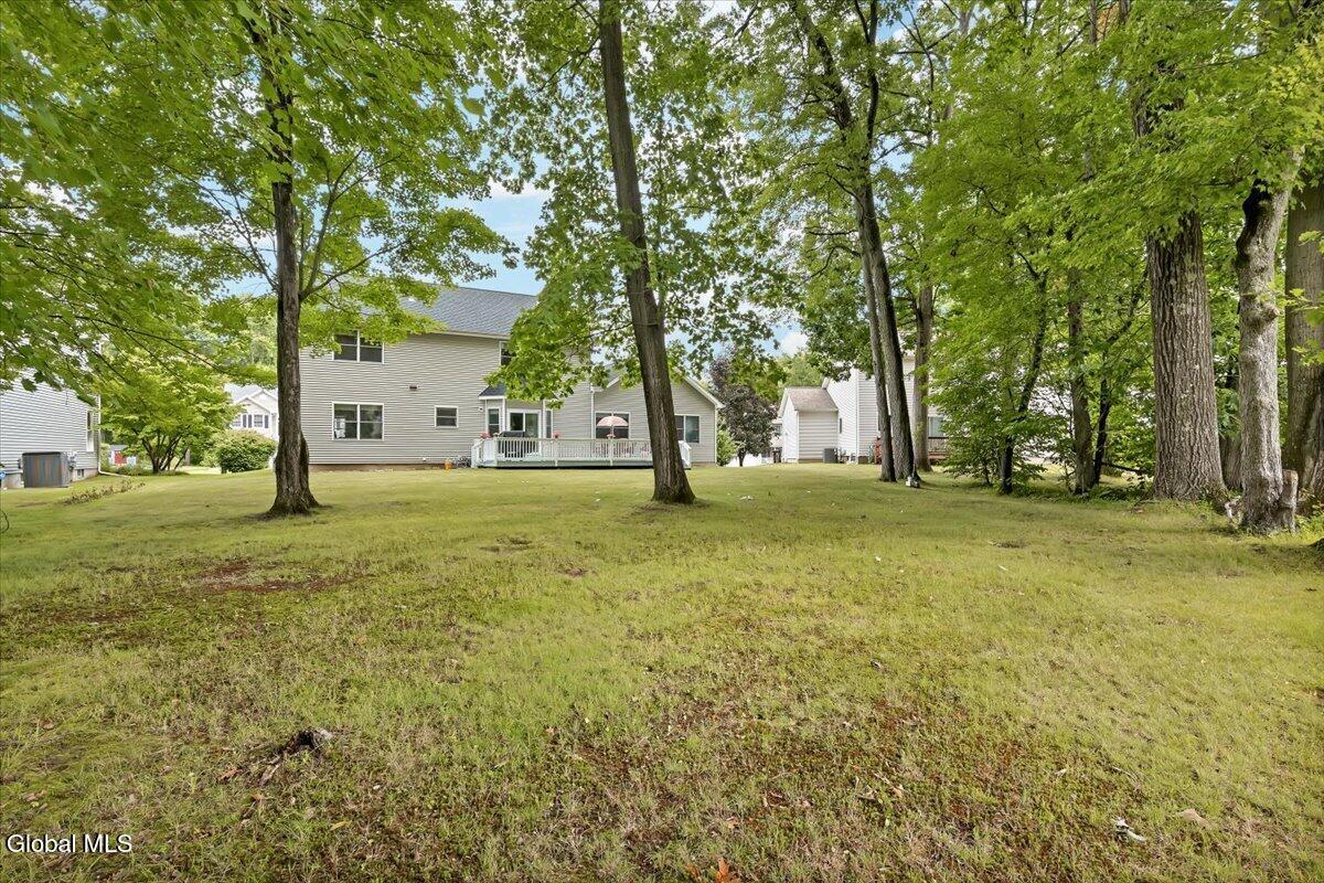 22 Domenico Drive Glenmont NY 12077