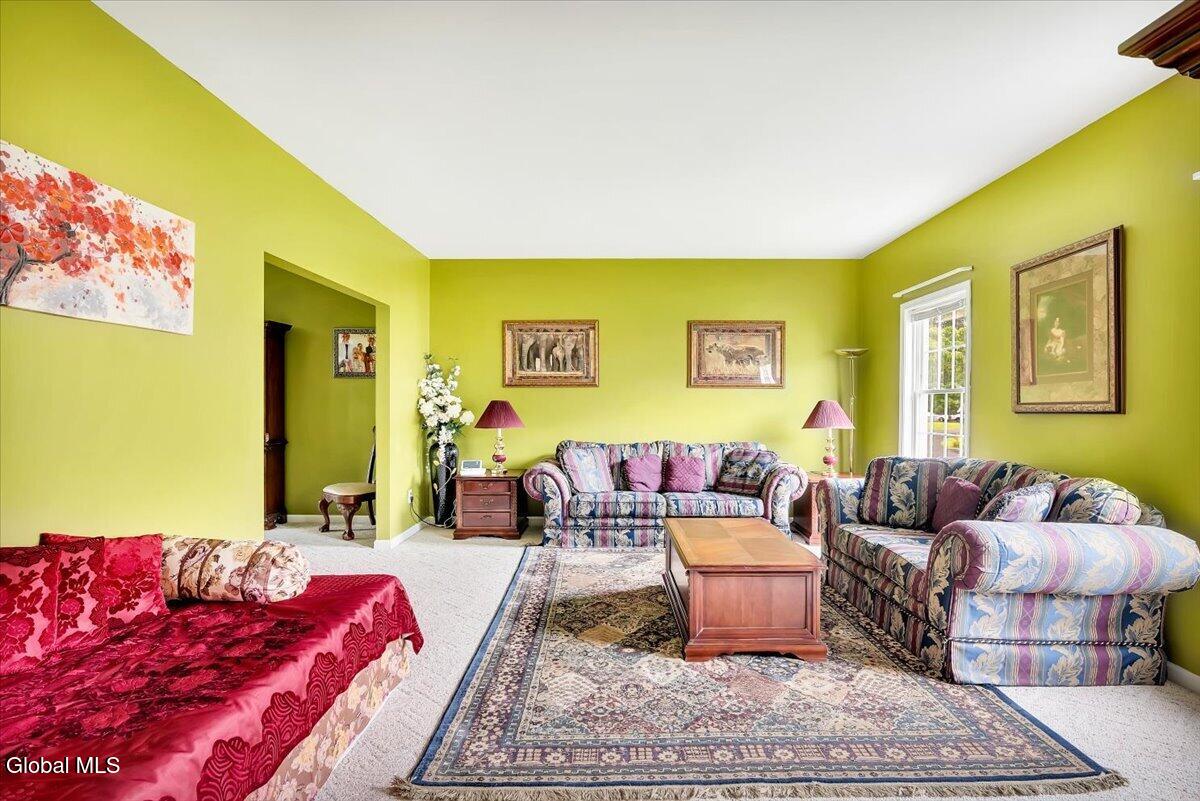 22 Domenico Drive Glenmont NY 12077