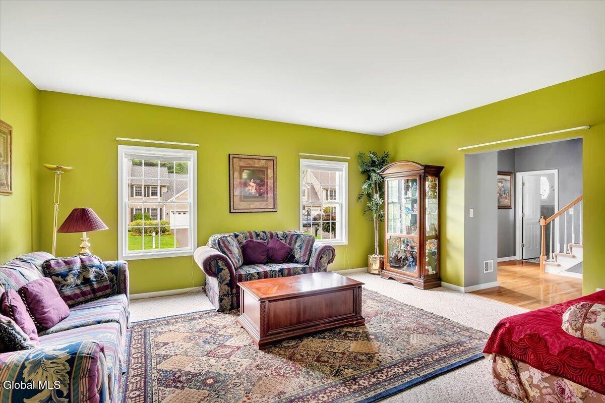 22 Domenico Drive Glenmont NY 12077