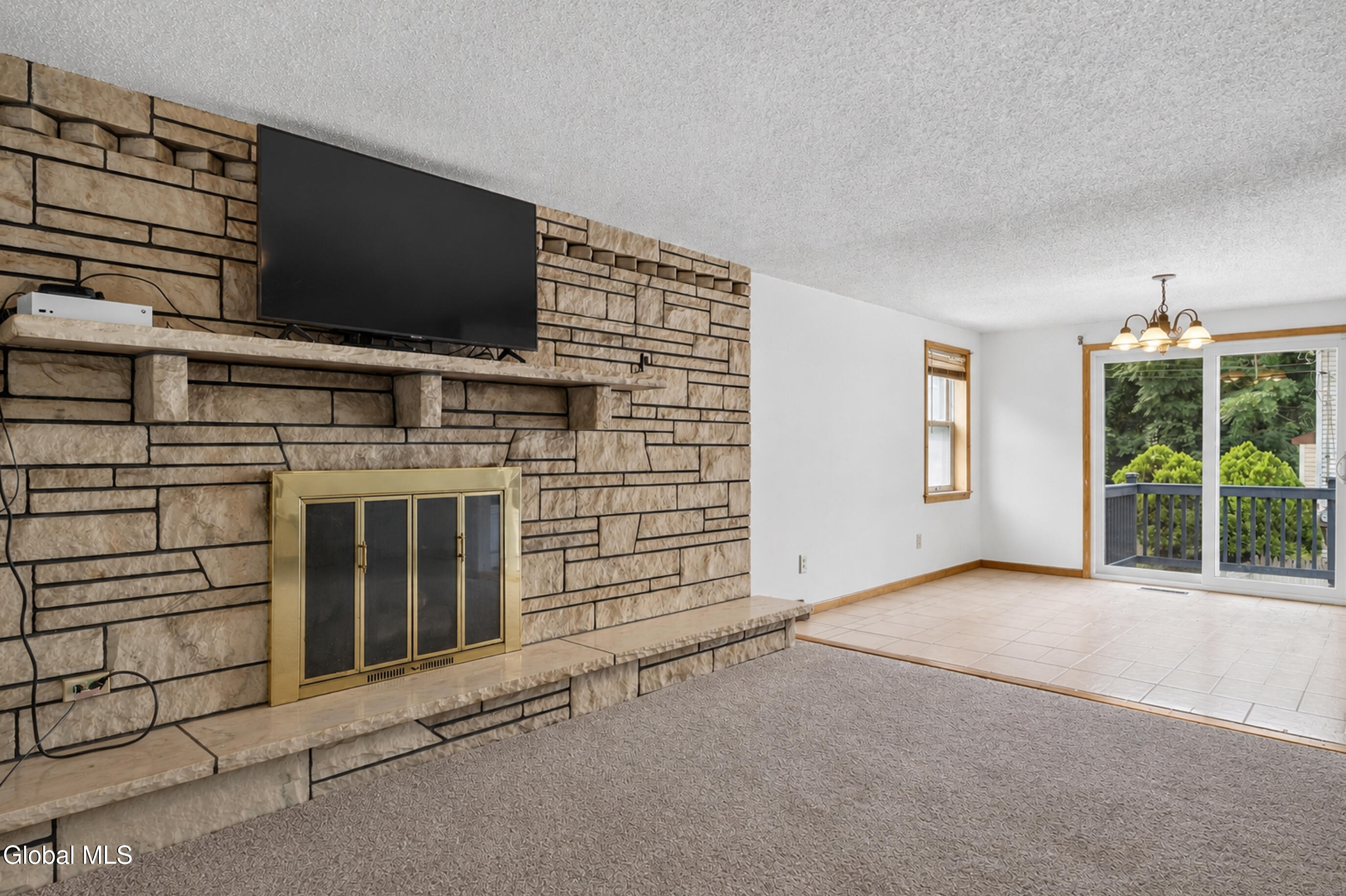 16 Golf Road Schenectady NY 12304