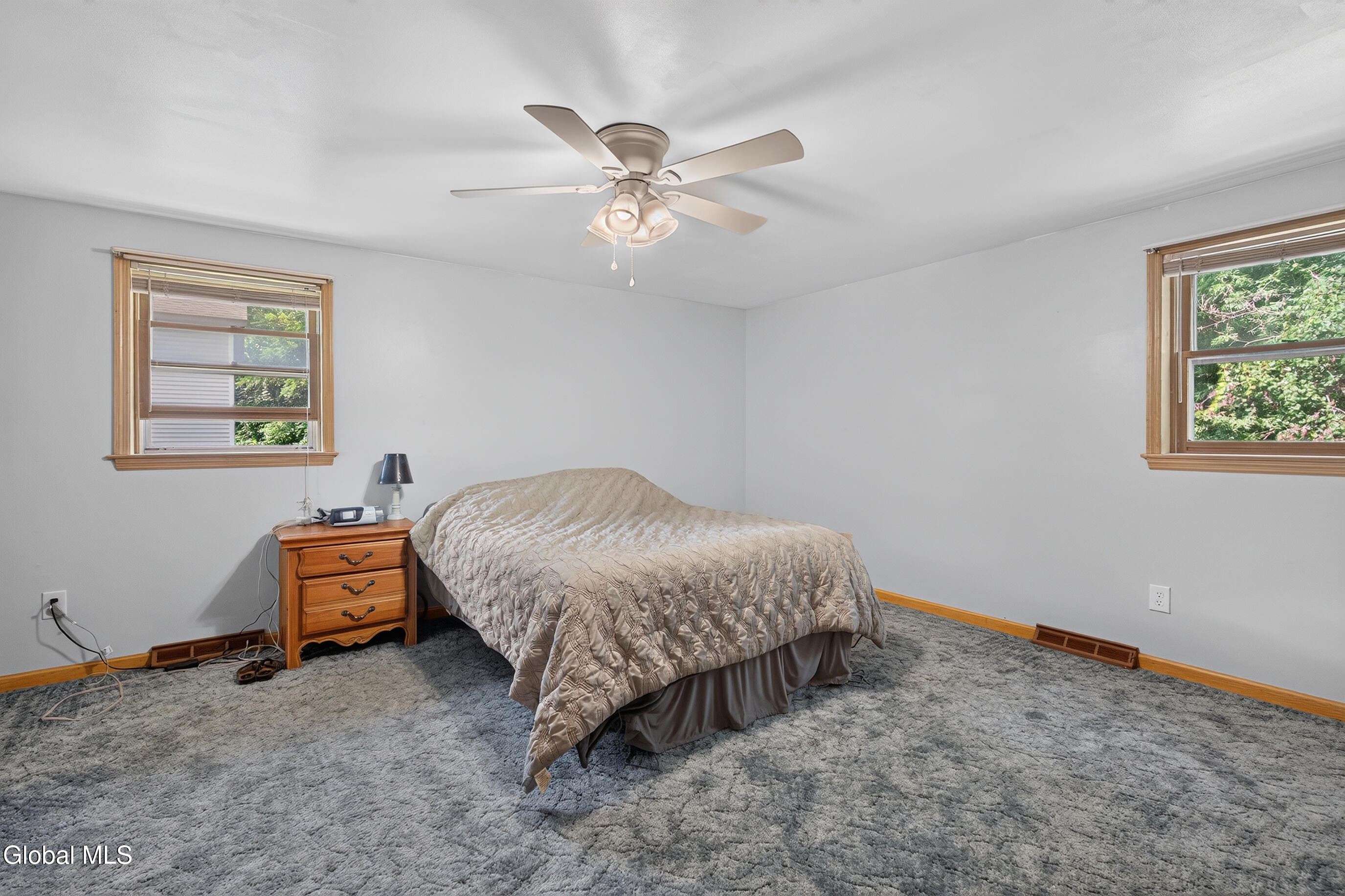 16 Golf Road Schenectady NY 12304