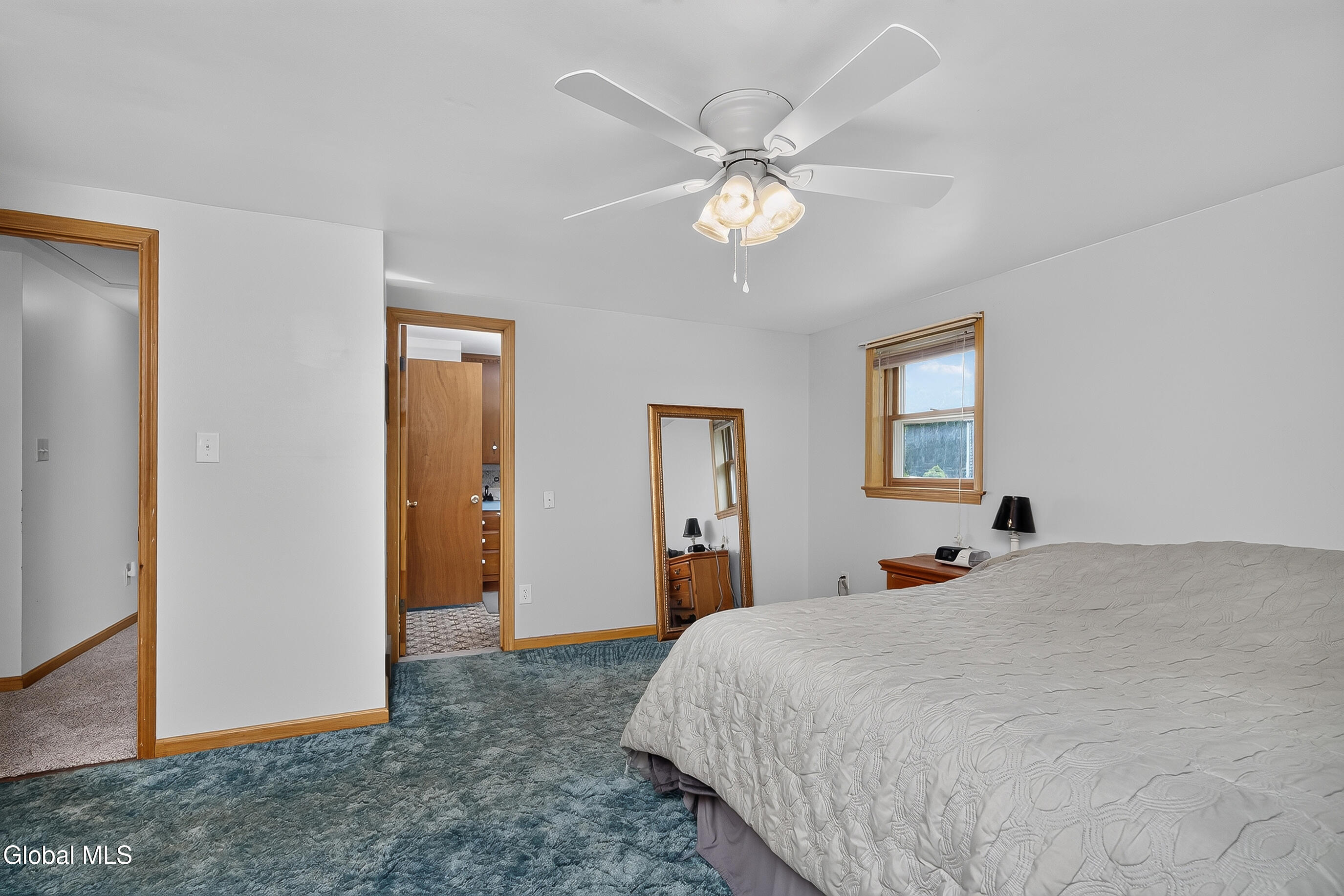 16 Golf Road Schenectady NY 12304
