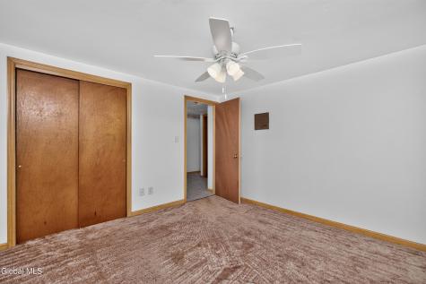 16 Golf Road Schenectady NY 12304