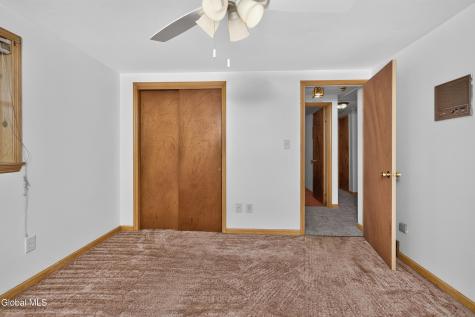 16 Golf Road Schenectady NY 12304