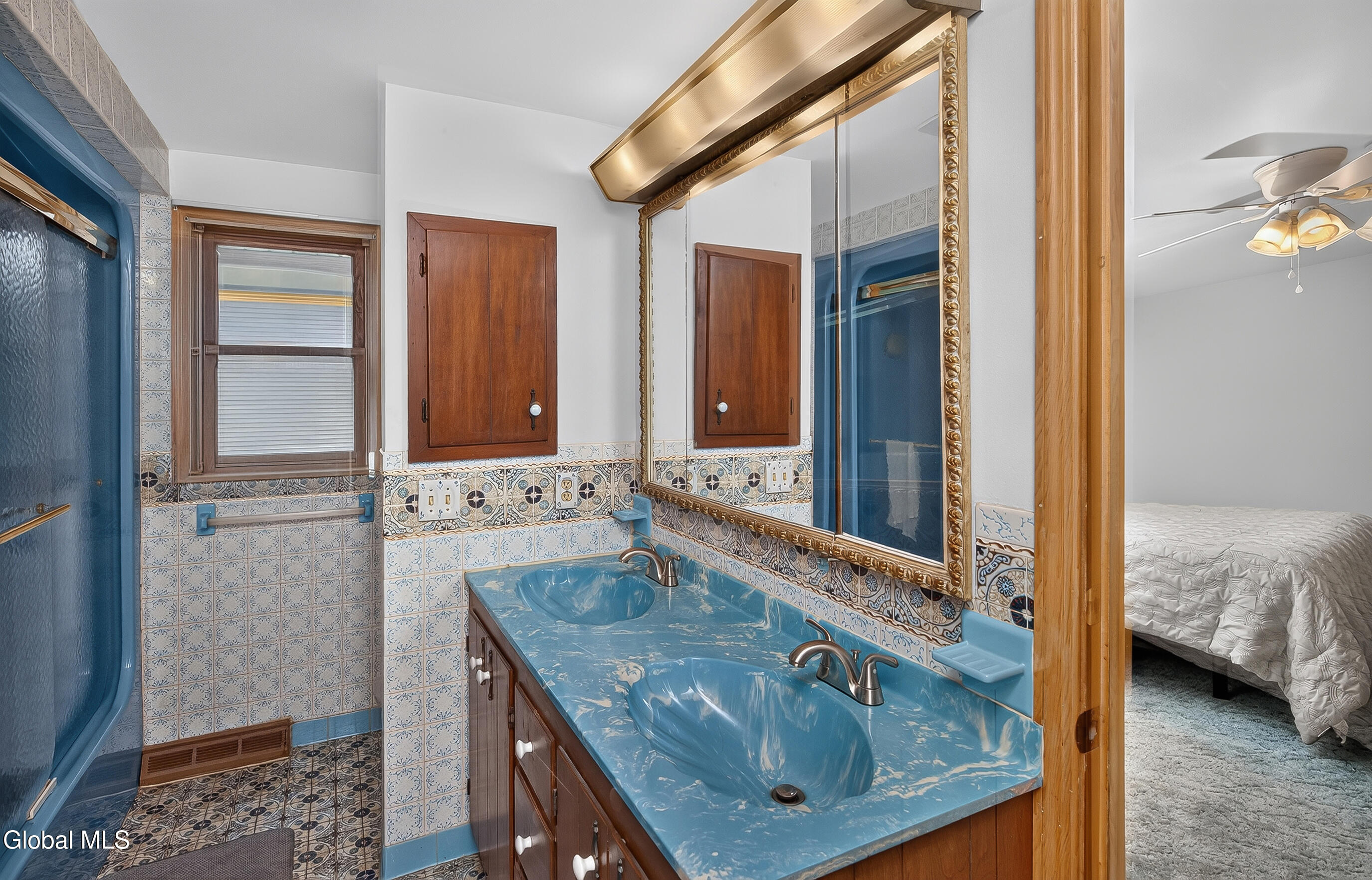 16 Golf Road Schenectady NY 12304