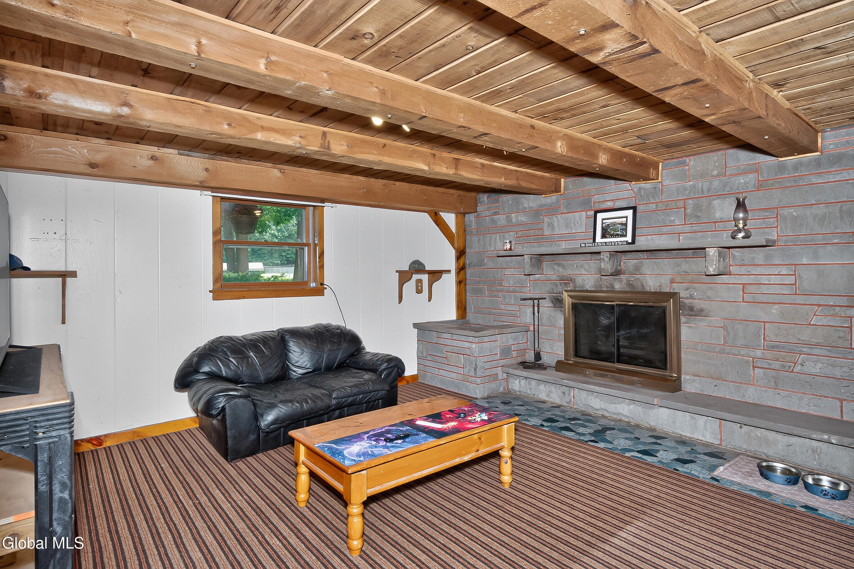 16 Golf Road Schenectady NY 12304