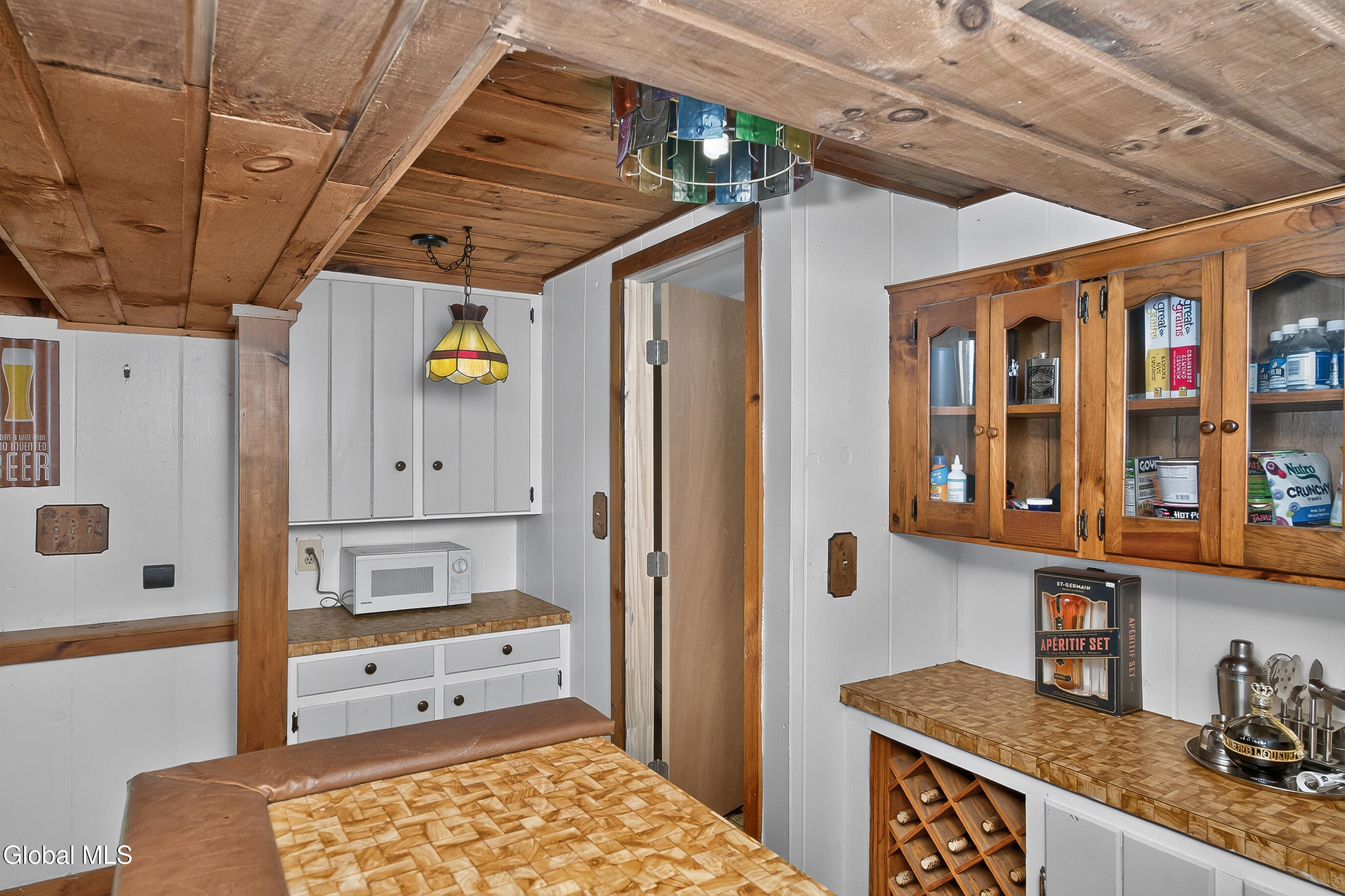 16 Golf Road Schenectady NY 12304