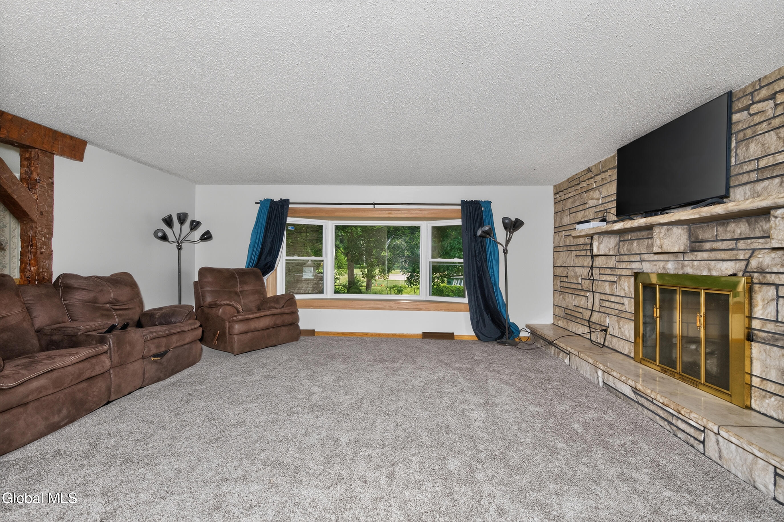 16 Golf Road Schenectady NY 12304