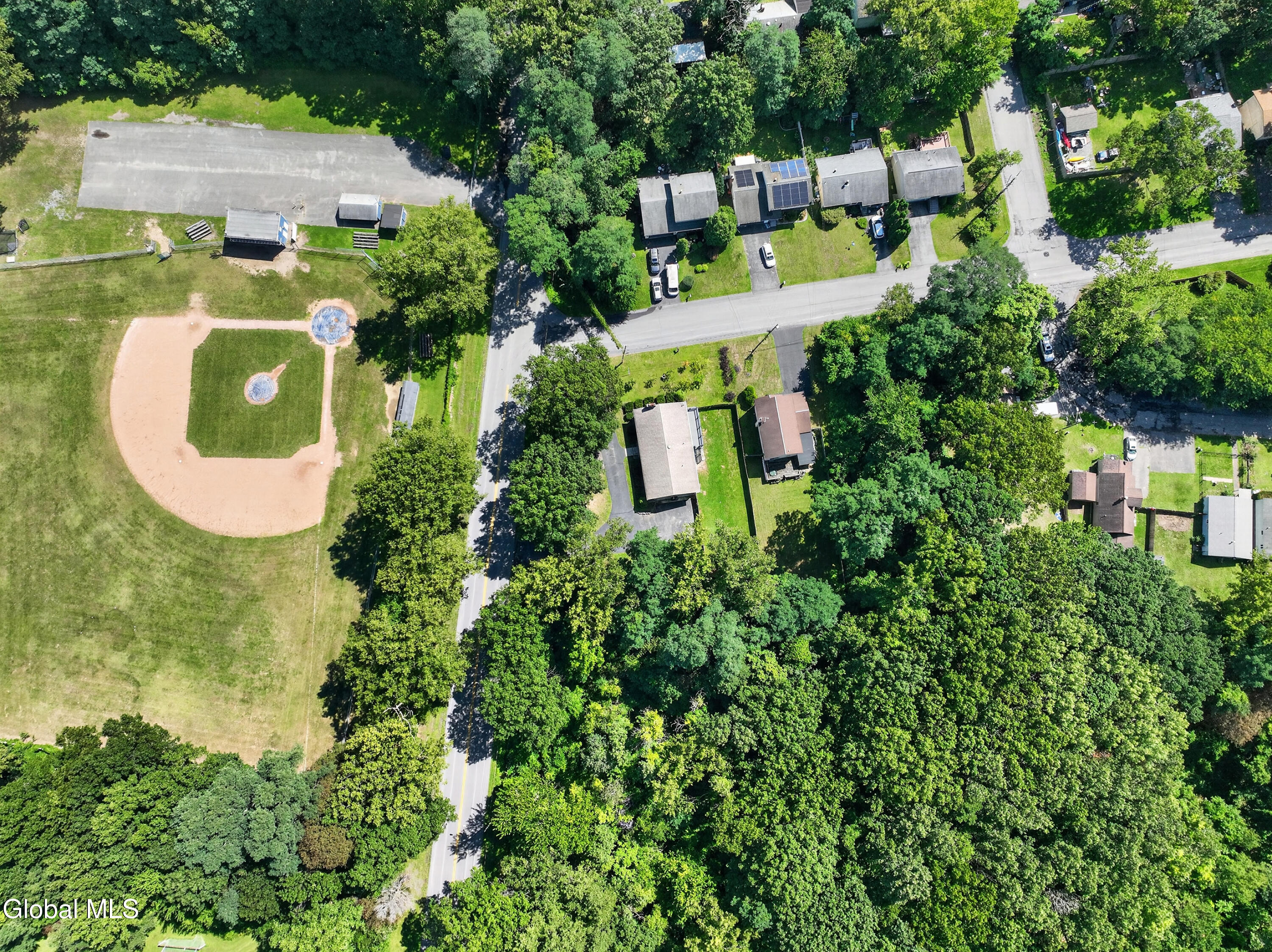 16 Golf Road Schenectady NY 12304