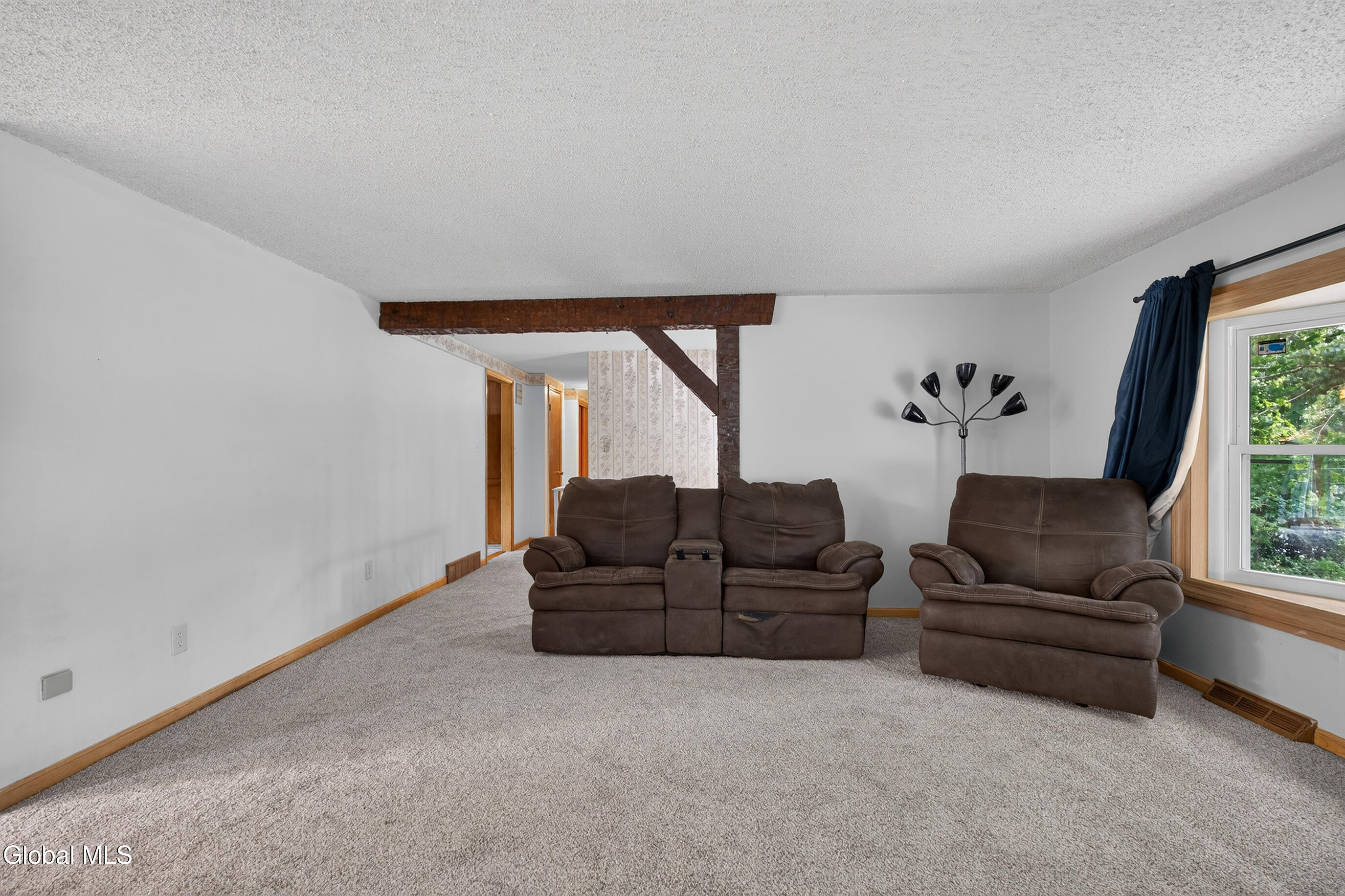 16 Golf Road Schenectady NY 12304