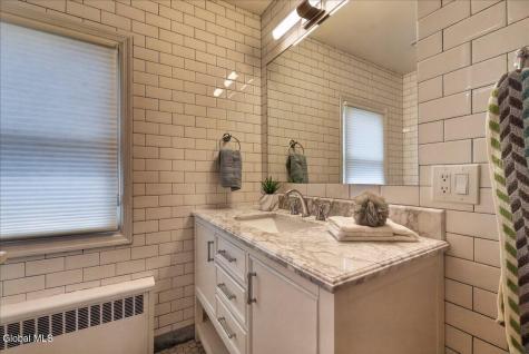 11 Norwood Avenue Albany NY 12208
