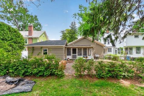 11 Norwood Avenue Albany NY 12208