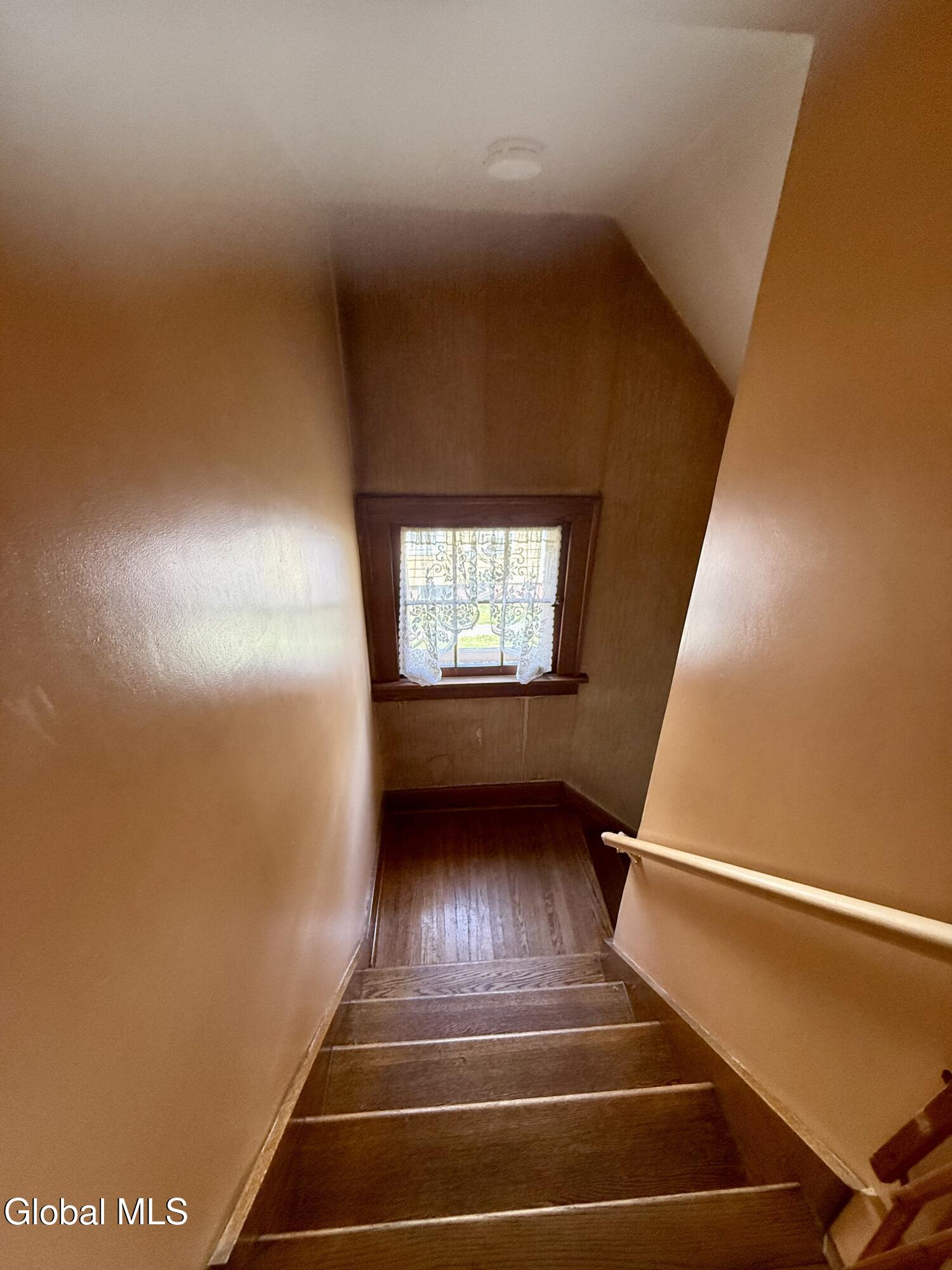 19 Alexander Street Gloversville NY 12078