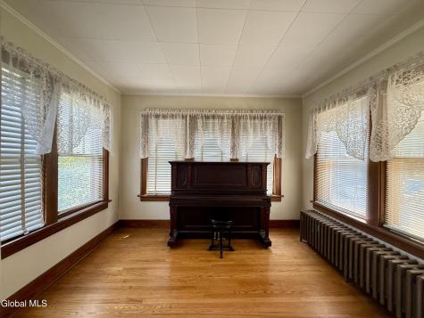 19 Alexander Street Gloversville NY 12078